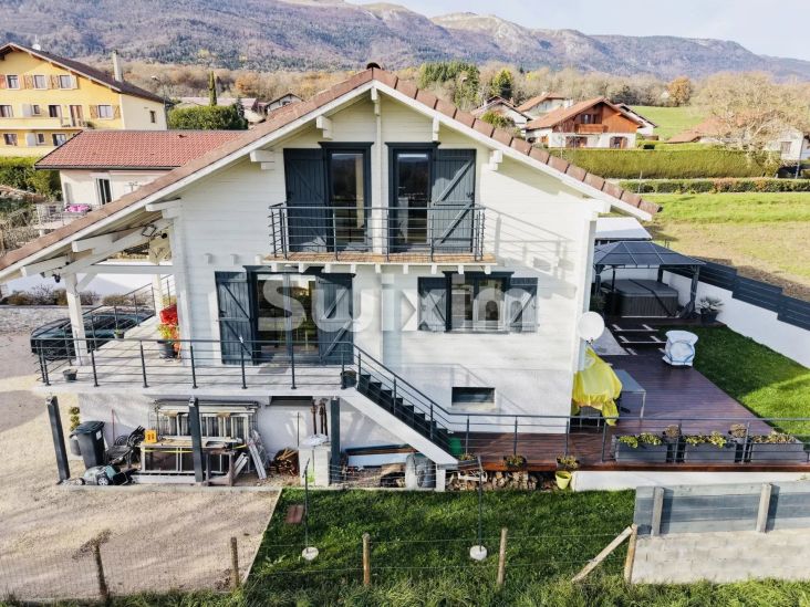 Vente Maison Saint-Jean-de-Gonville 4 Pièces 130 m²