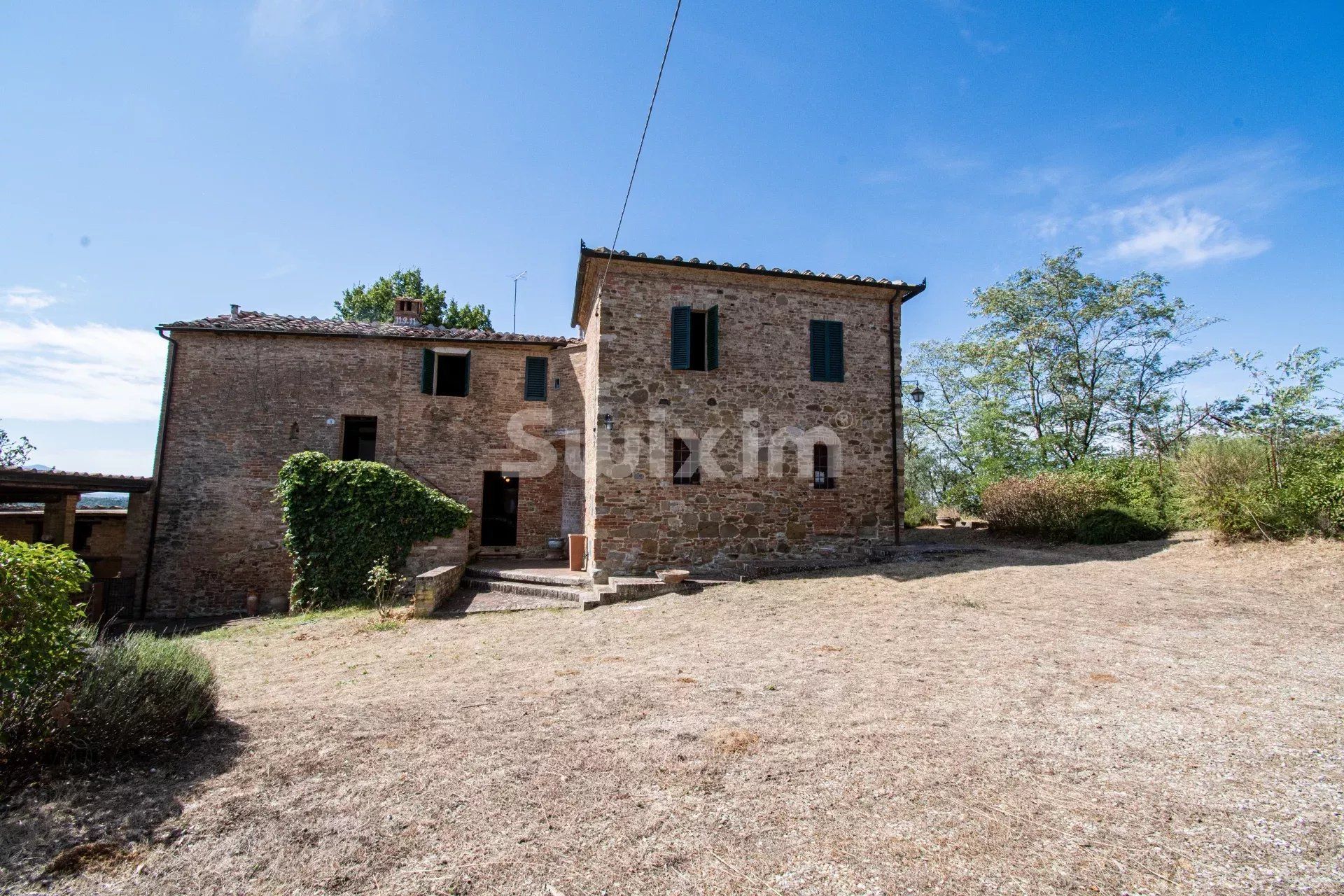 maison 20 Pièces en vente sur Asciano (53041)