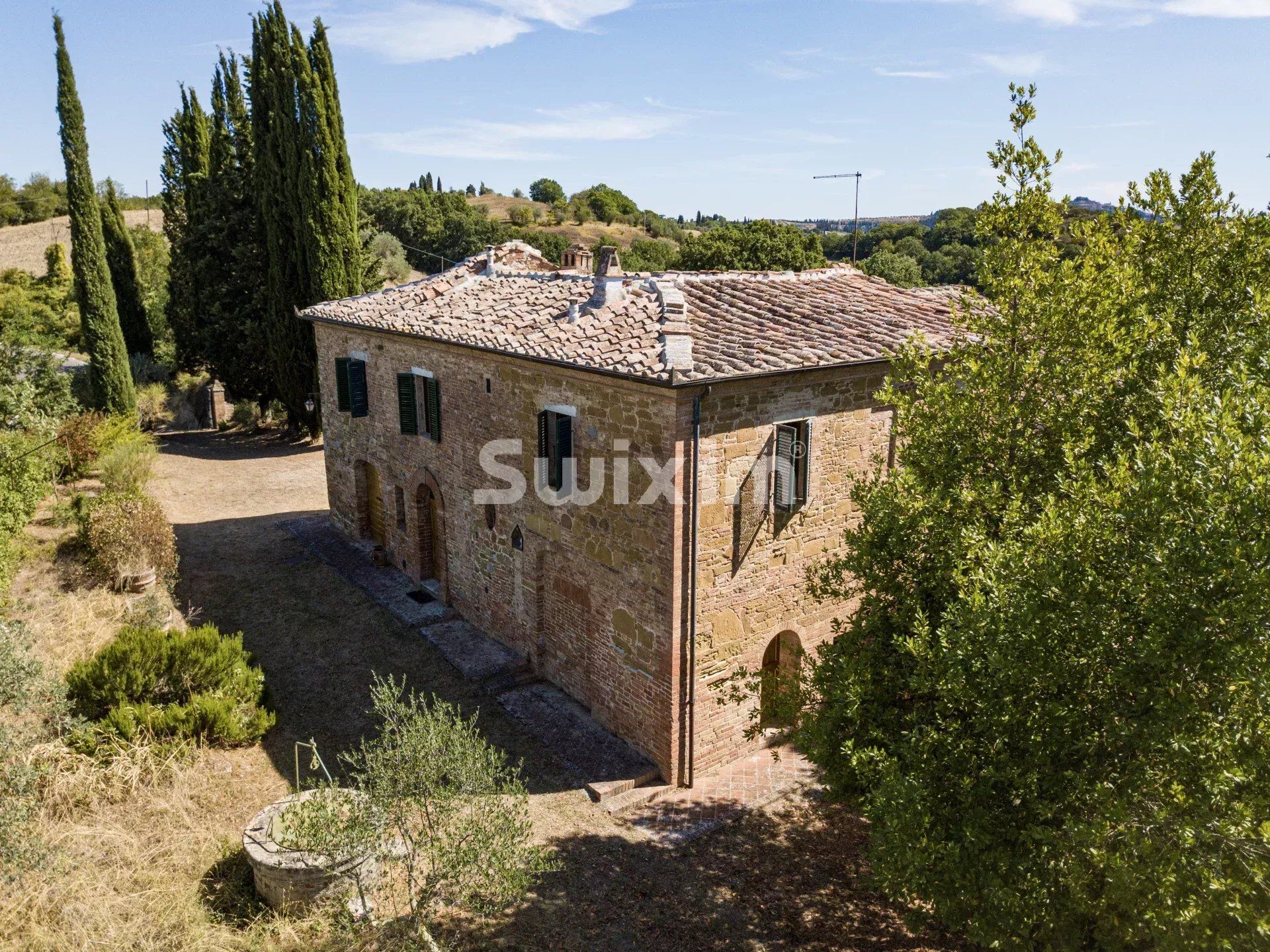 maison 20 Pièces en vente sur Asciano (53041)