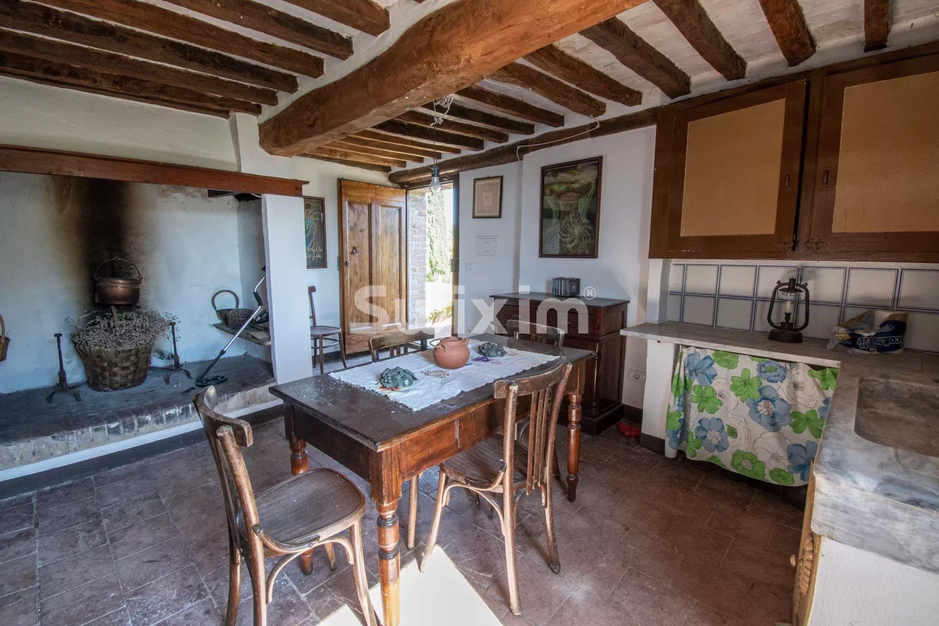 maison 20 Pièces en vente sur Asciano (53041)