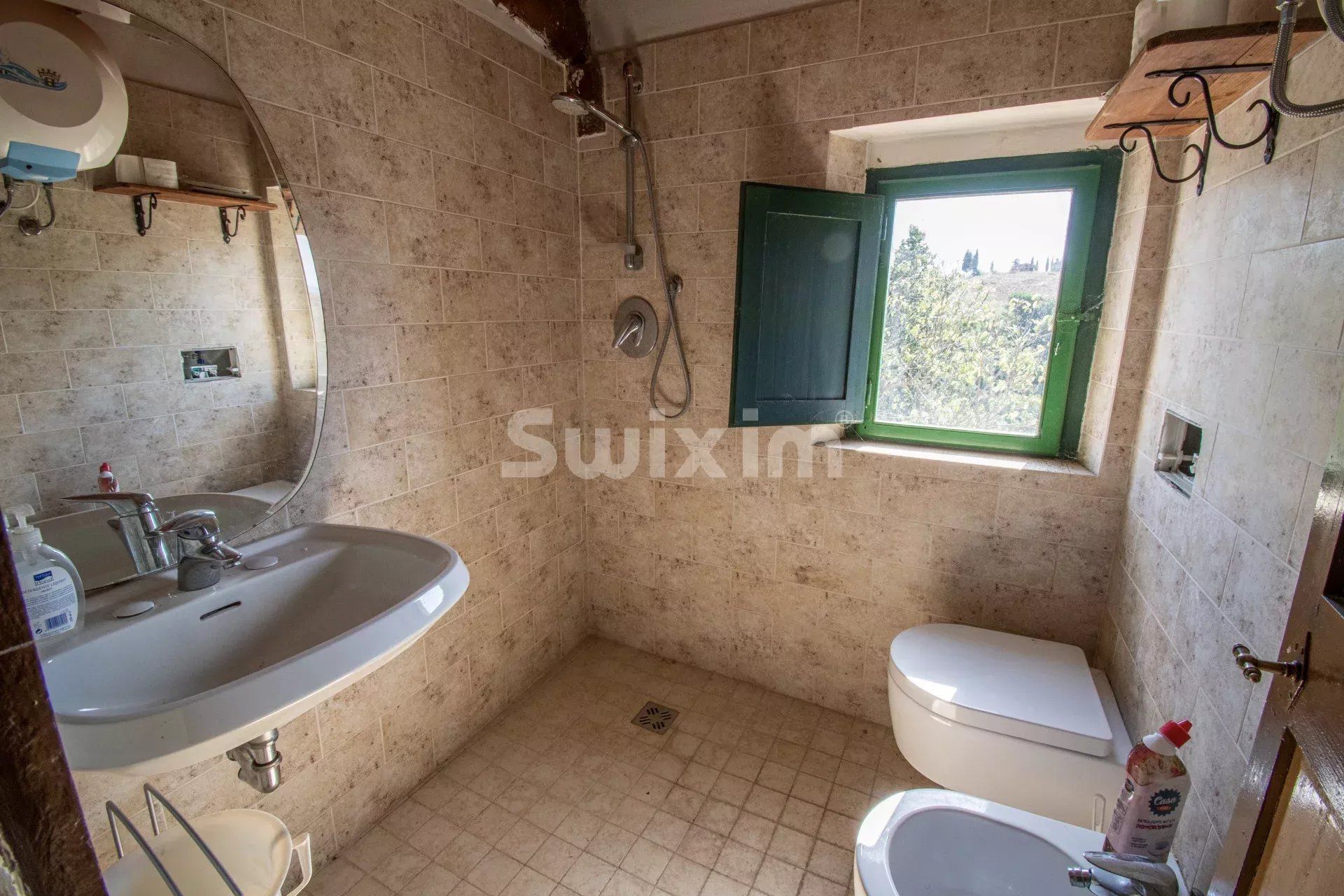 maison 20 Pièces en vente sur Asciano (53041)