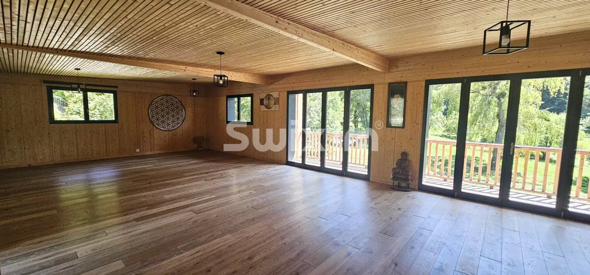 locale commerciale 26 Camere in vendita su Dieulefit (26220)