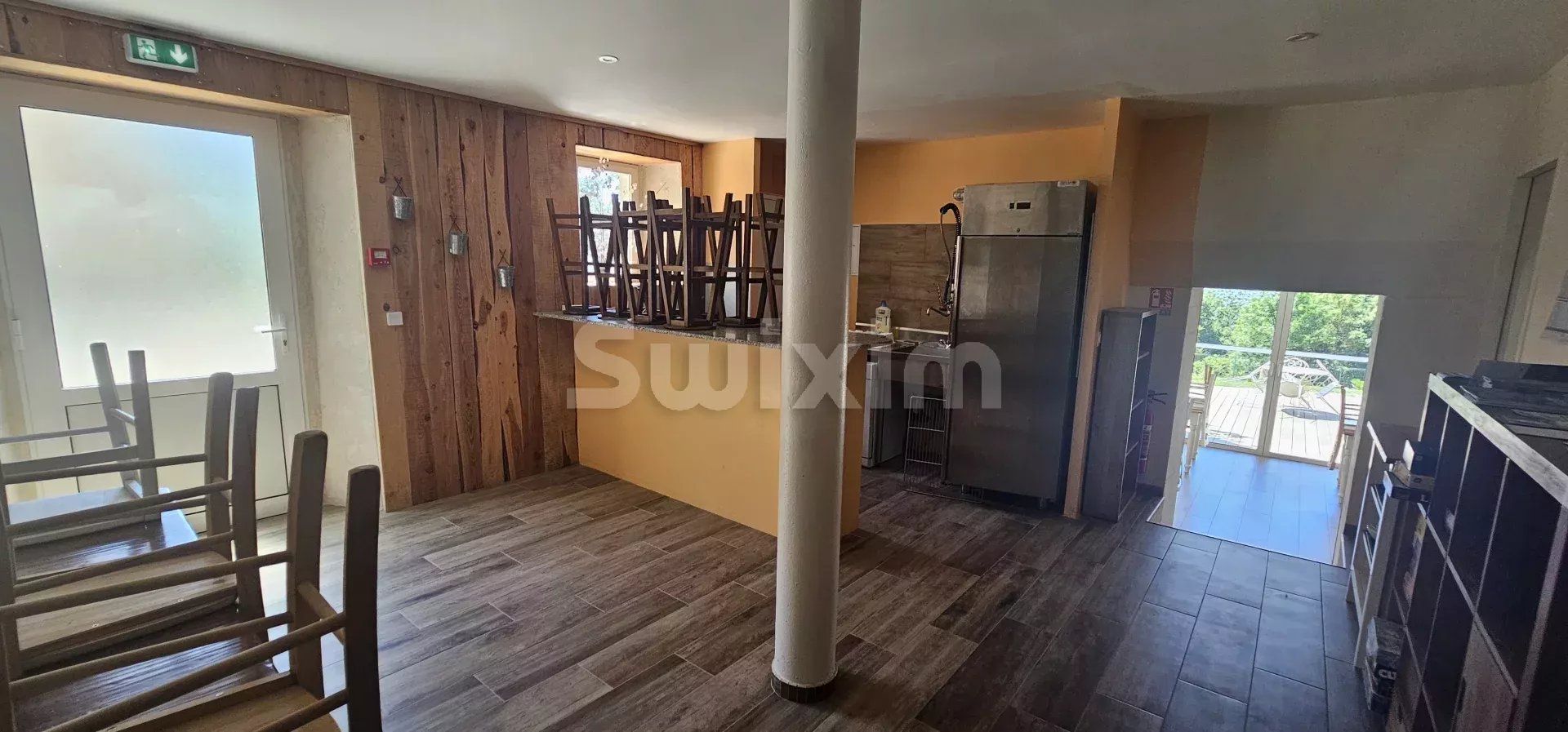 local comercial 26 Salas en venta en Dieulefit (26220)