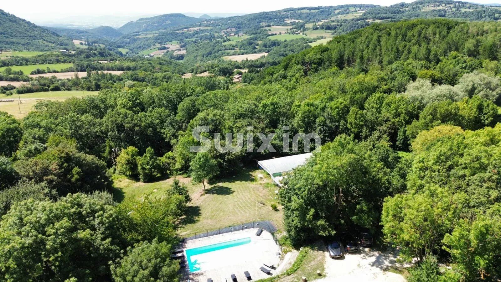 locale commerciale 26 Camere in vendita su Dieulefit (26220)