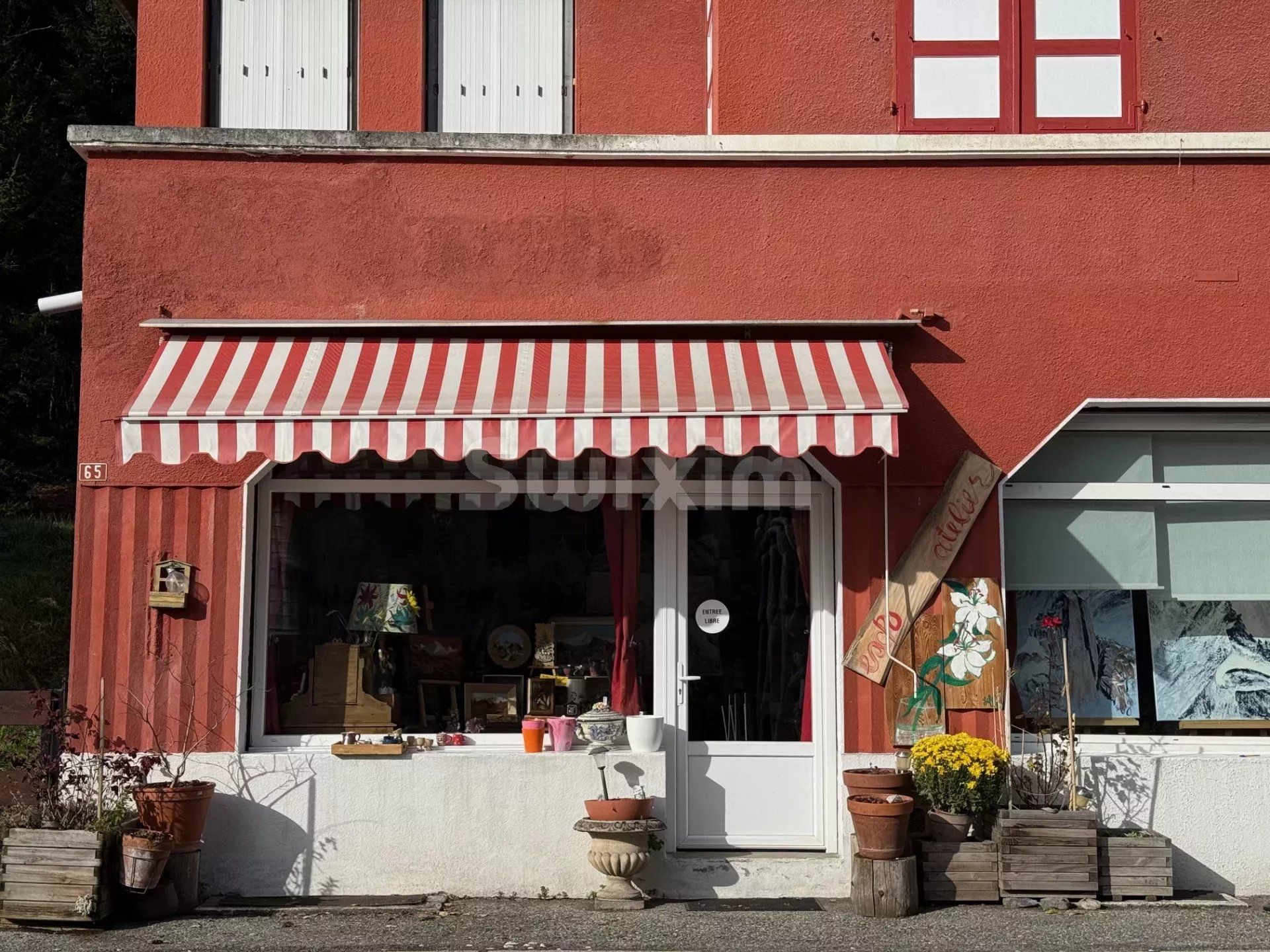 commerce 3 Pièces en vente sur Passy (74190)