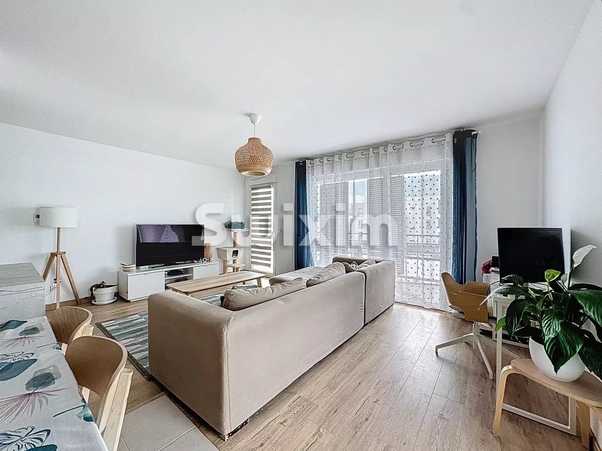 Venta Apartamento Saint-Genis-Pouilly 4 Salas 87.84 m²