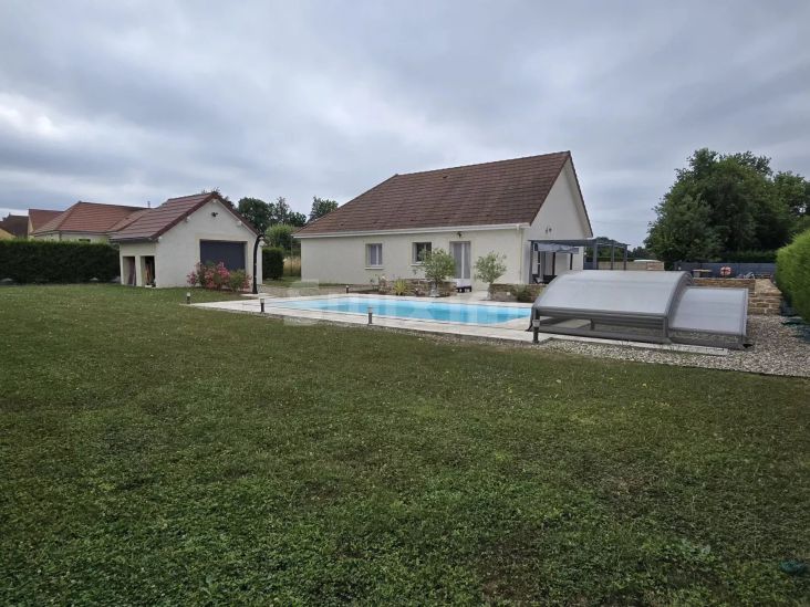 Vente Maison Saint-Germain-du-Bois 5 Pièces 118.77 m²