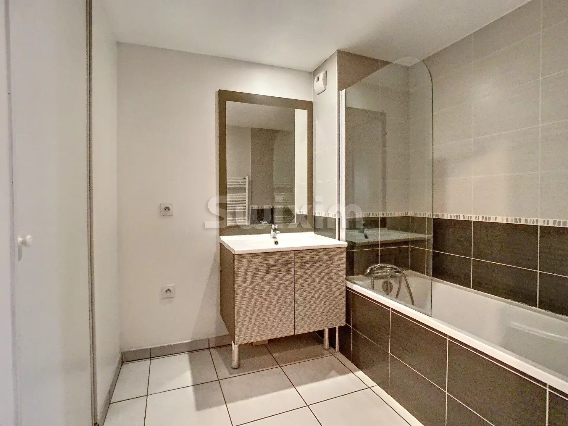 appartamento 3 Camere in vendita su Lyon 8ème (69008)