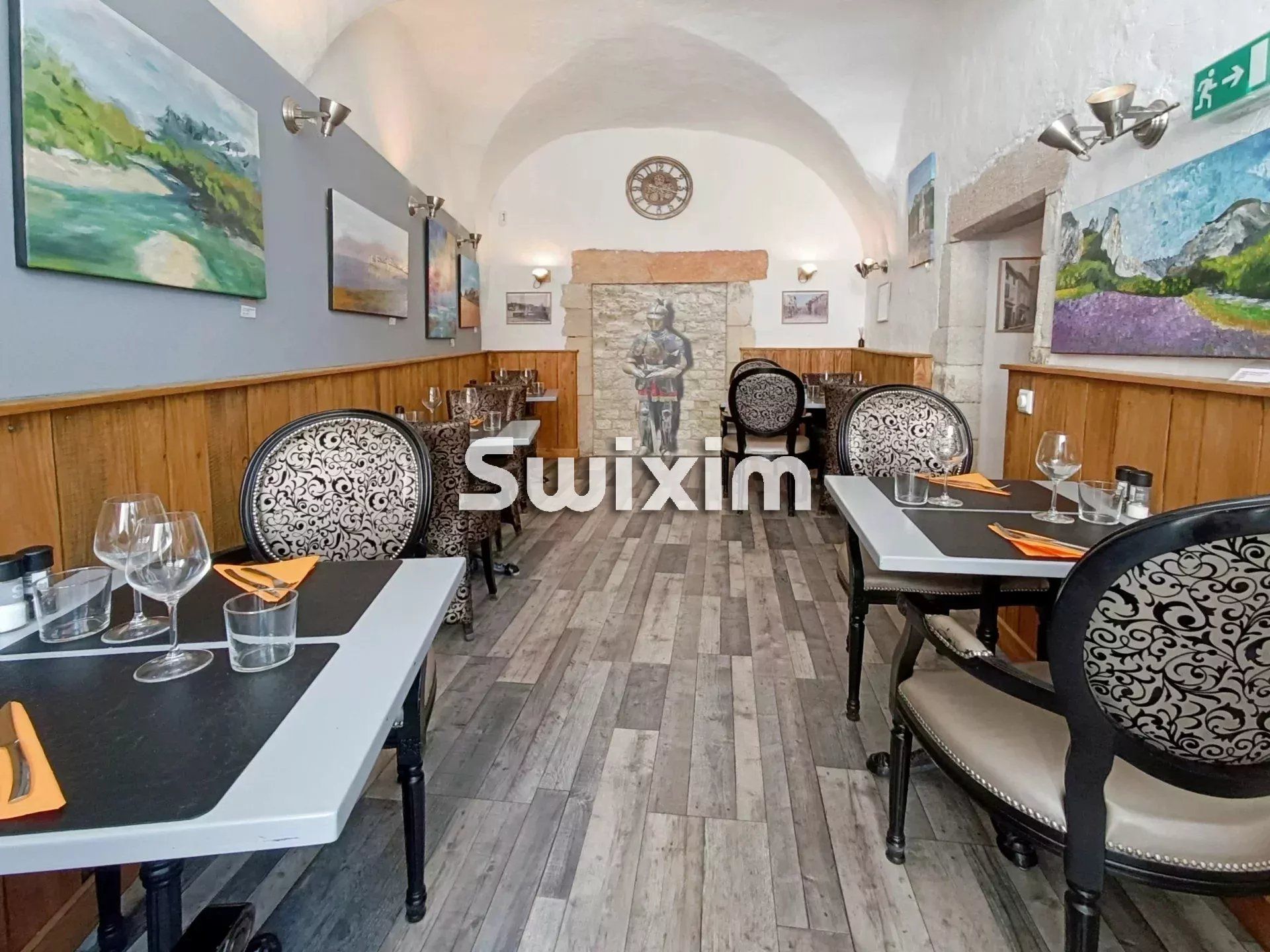 local comercial 4 Salas en venta en Donzère (26290)