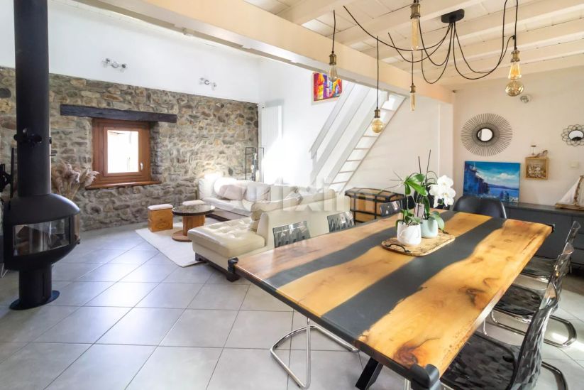 Vente Maison Bons-en-Chablais 5 Pièces 136 m²