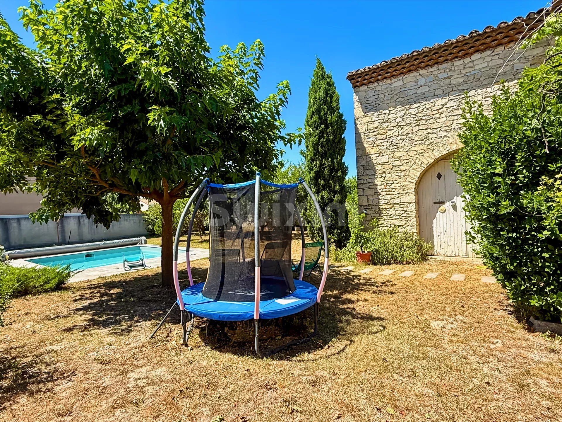 maison 9 Pièces en vente sur Saint-Marcel-lès-Sauzet (26740)