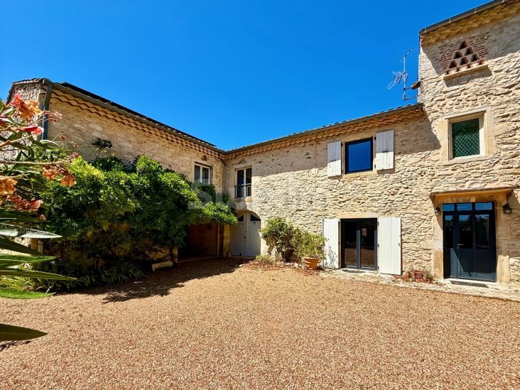 Vente Maison Saint-Marcel-lès-Sauzet 9 Pièces 254 m²
