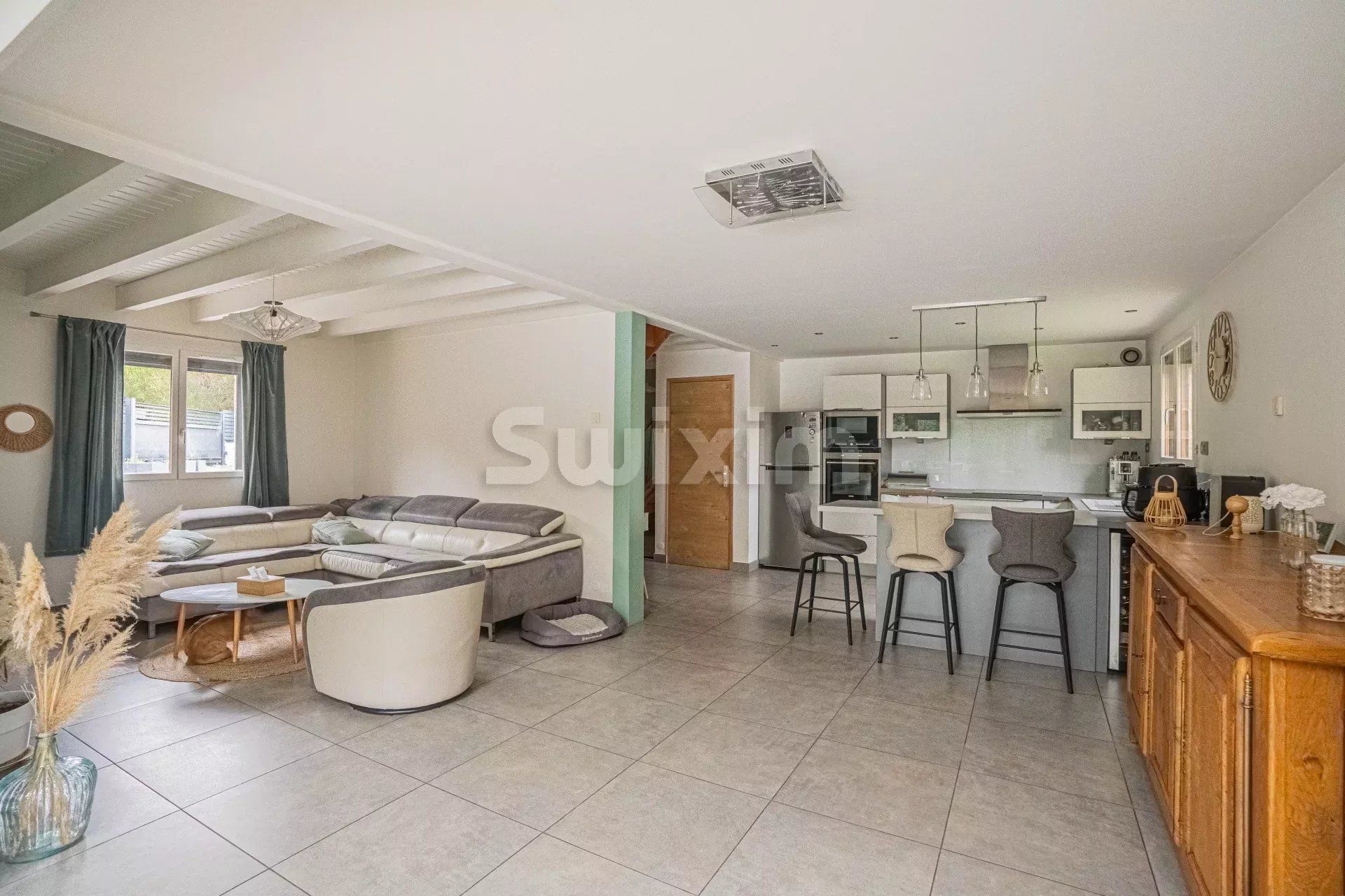 casa 6 Camere in vendita su Échenevex (01170)