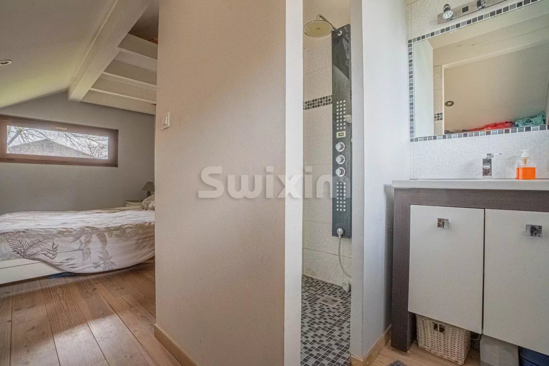 casa 6 Camere in vendita su Échenevex (01170)