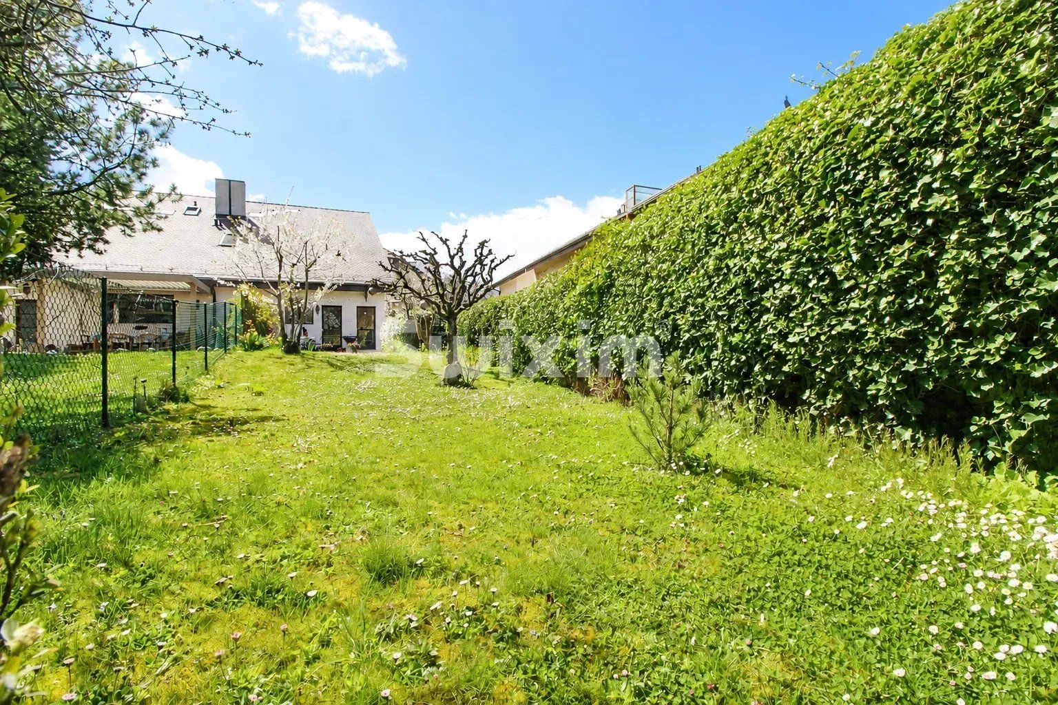 maison 7 Pièces en vente sur Troinex (1256)