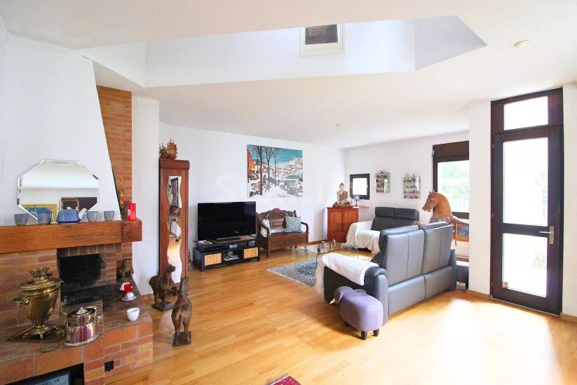 Vendita Casa Troinex 7 Camere 205 m²