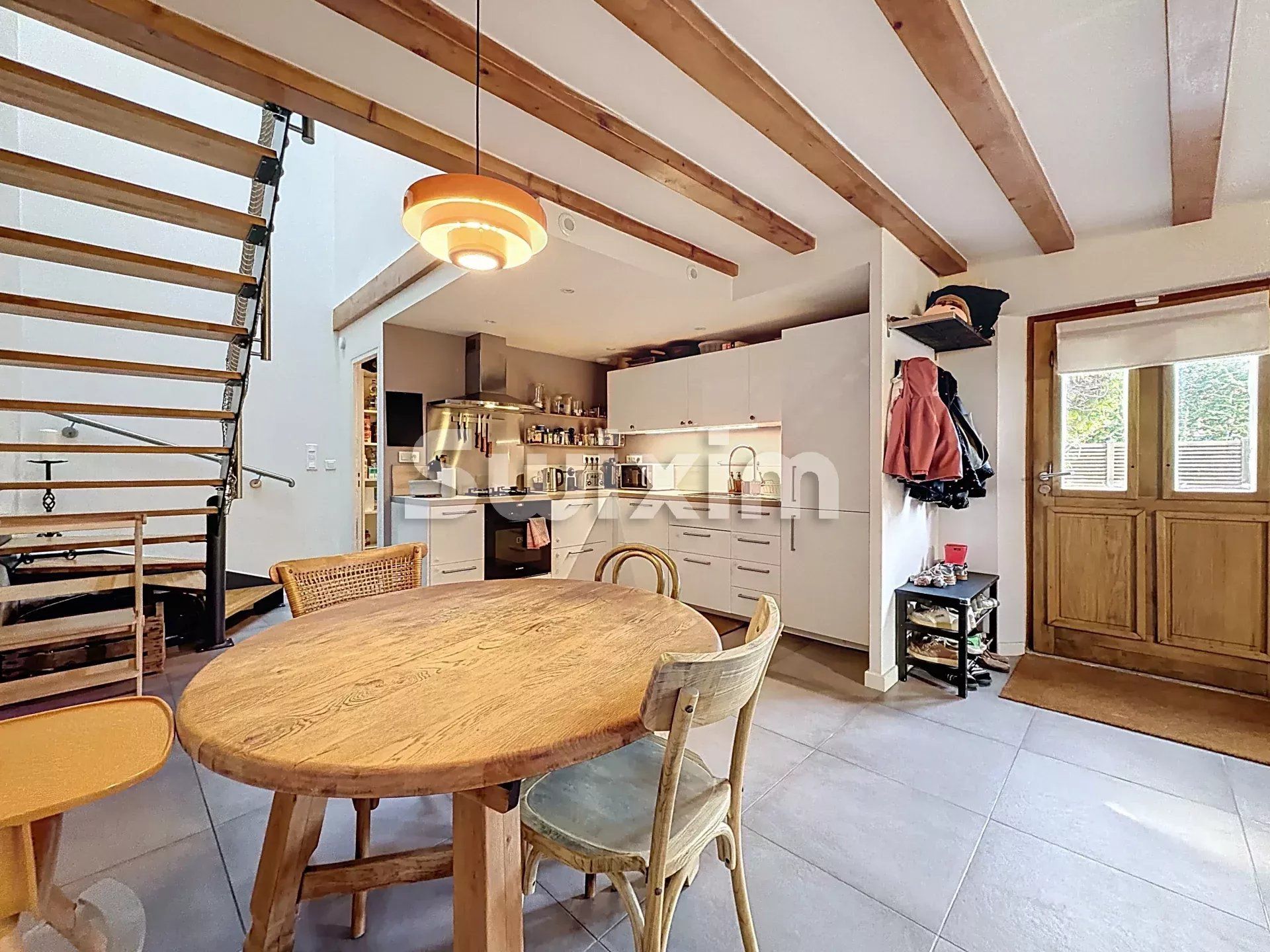 maison 4 Pièces en vente sur Cessy (01170)