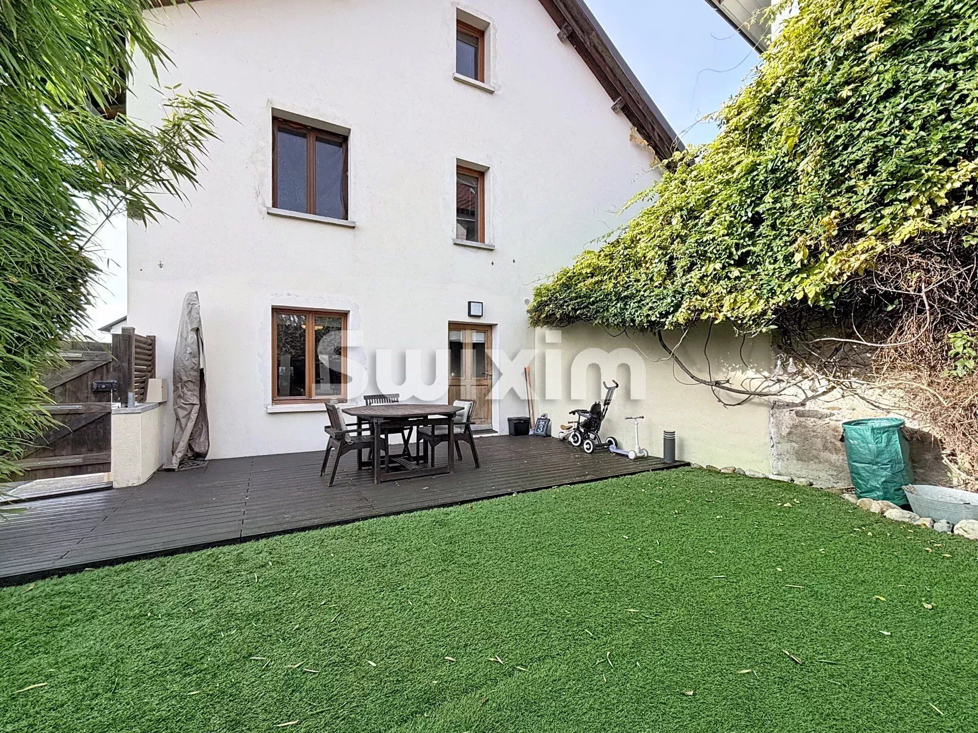 maison 4 Pièces en vente sur Cessy (01170)