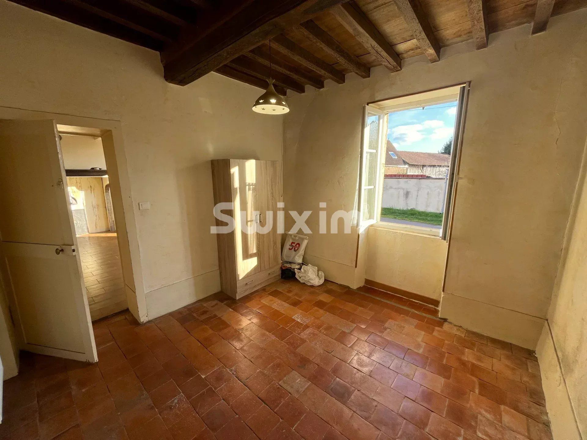 house 4 Rooms for sale on Semur-en-Auxois (21140)