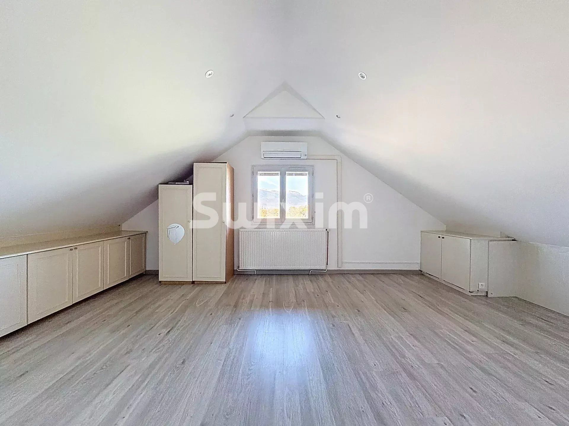 maison 5 Pièces en vente sur Prévessin-Moëns (01280)