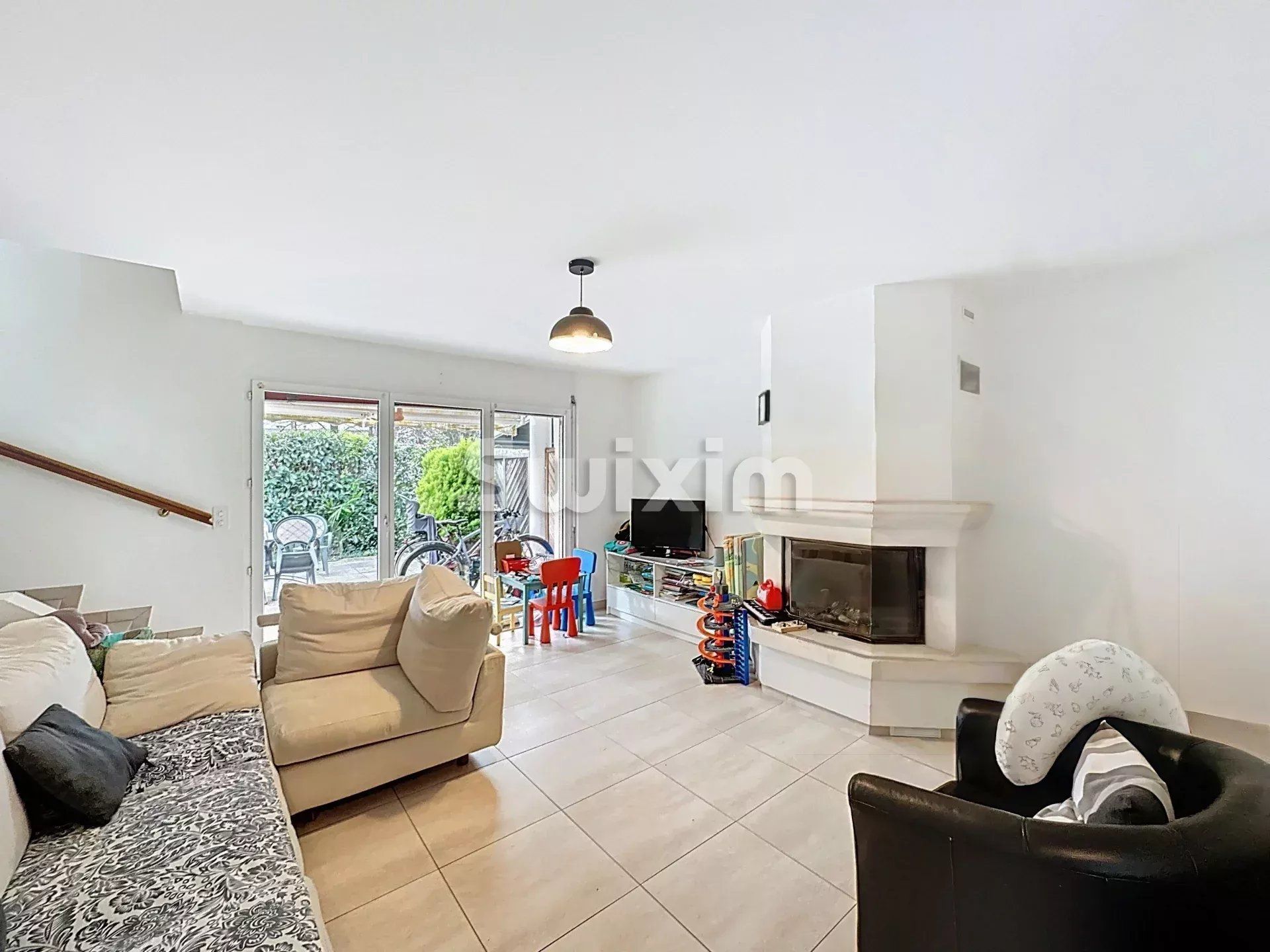 maison 5 Pièces en vente sur Veyrier (1255)