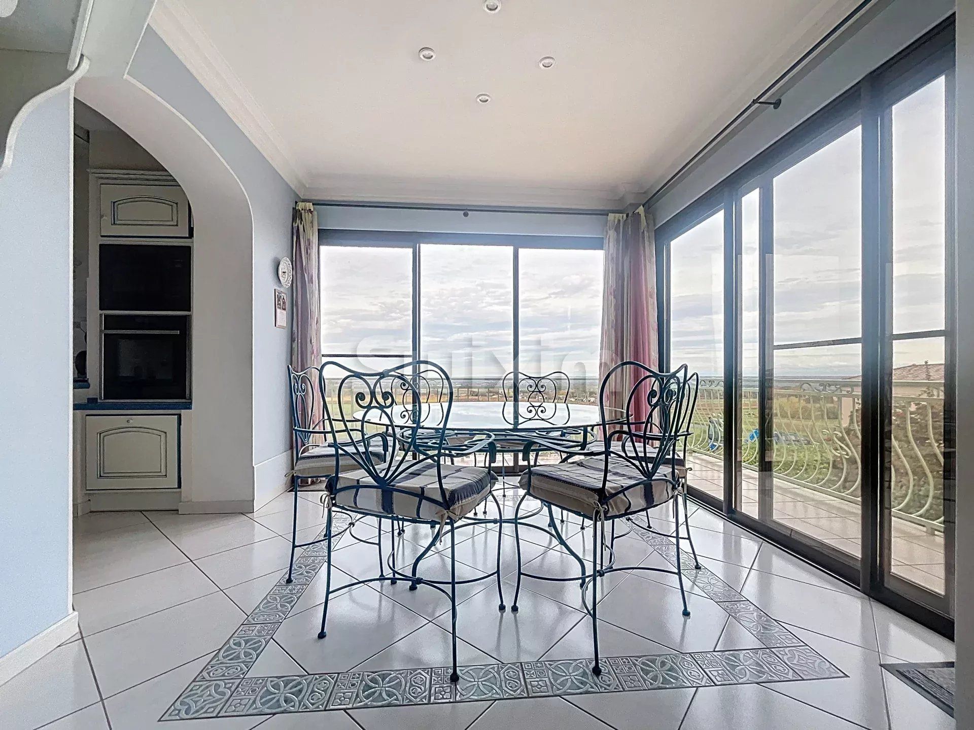 maison 10 Pièces en vente sur Saint-Julien (69640)