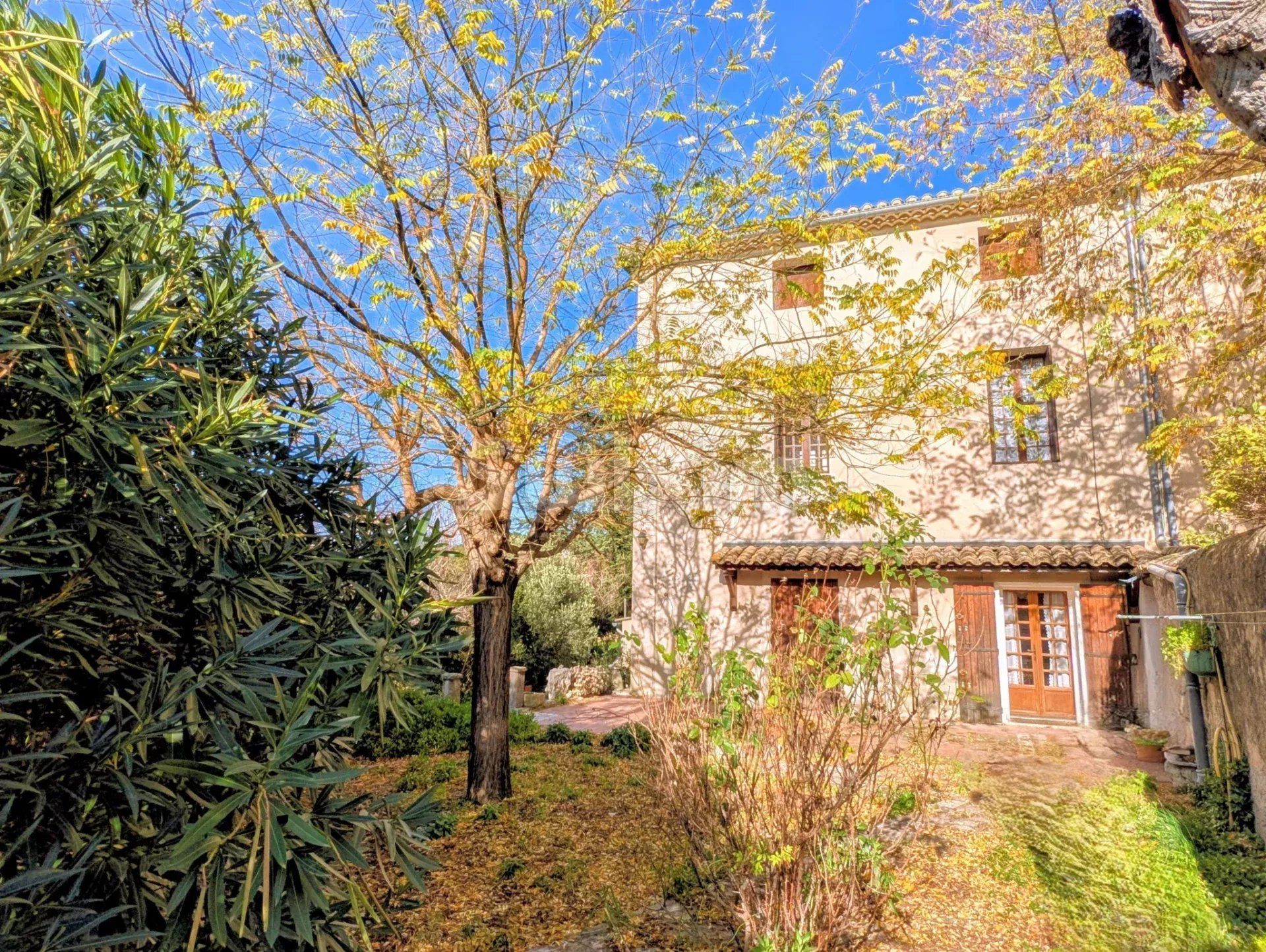 maison 5 Pièces en vente sur Montaren-et-Saint-Médiers (30700)