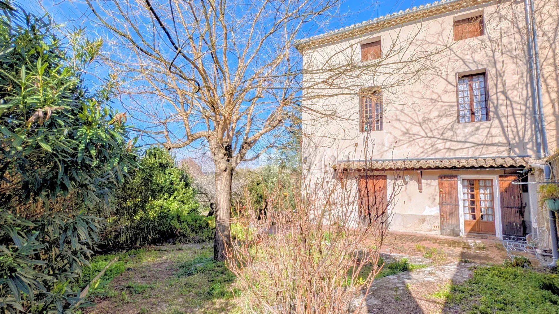 house 5 Rooms for sale on Montaren-et-Saint-Médiers (30700)