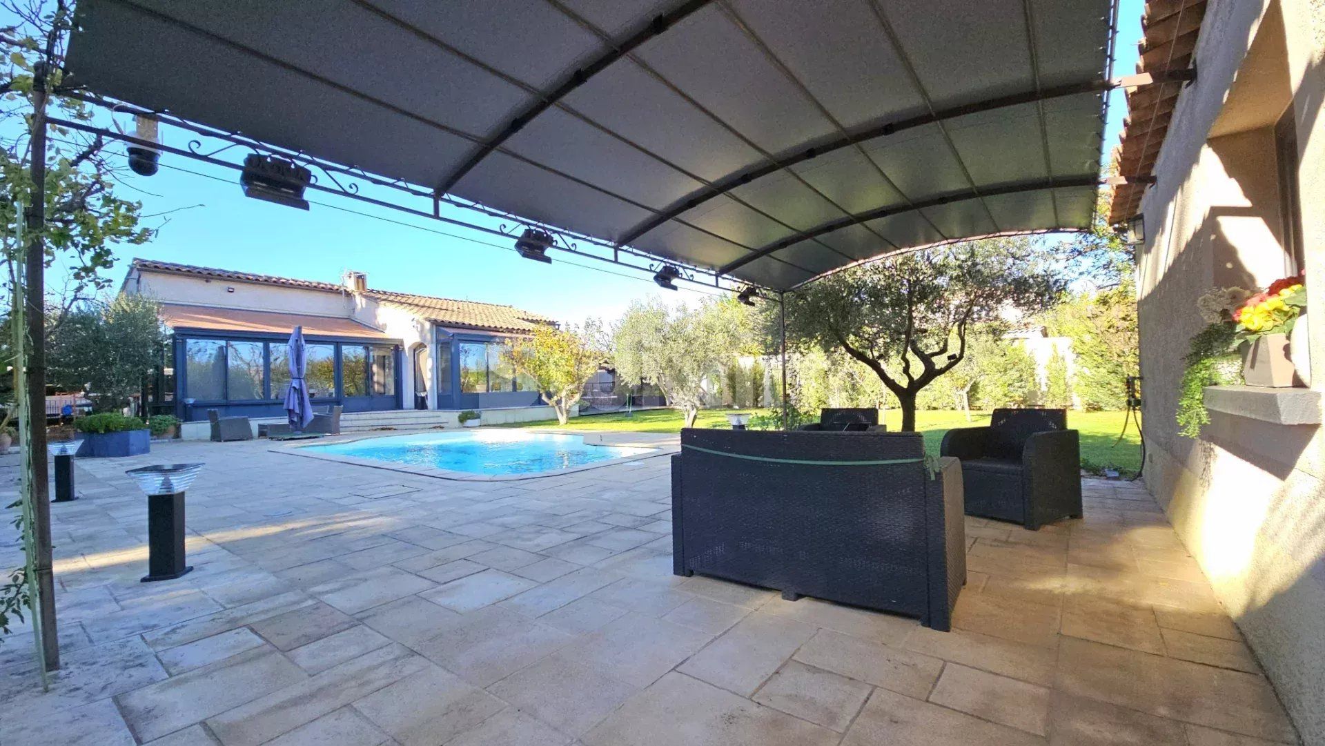 villa 5 Pièces en vente sur Rochefort-du-Gard (30650)