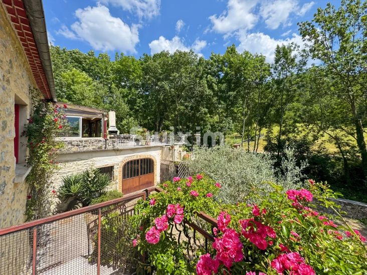 Vente Maison Dieulefit 8&nbsp;Pièces 220&nbsp;m²