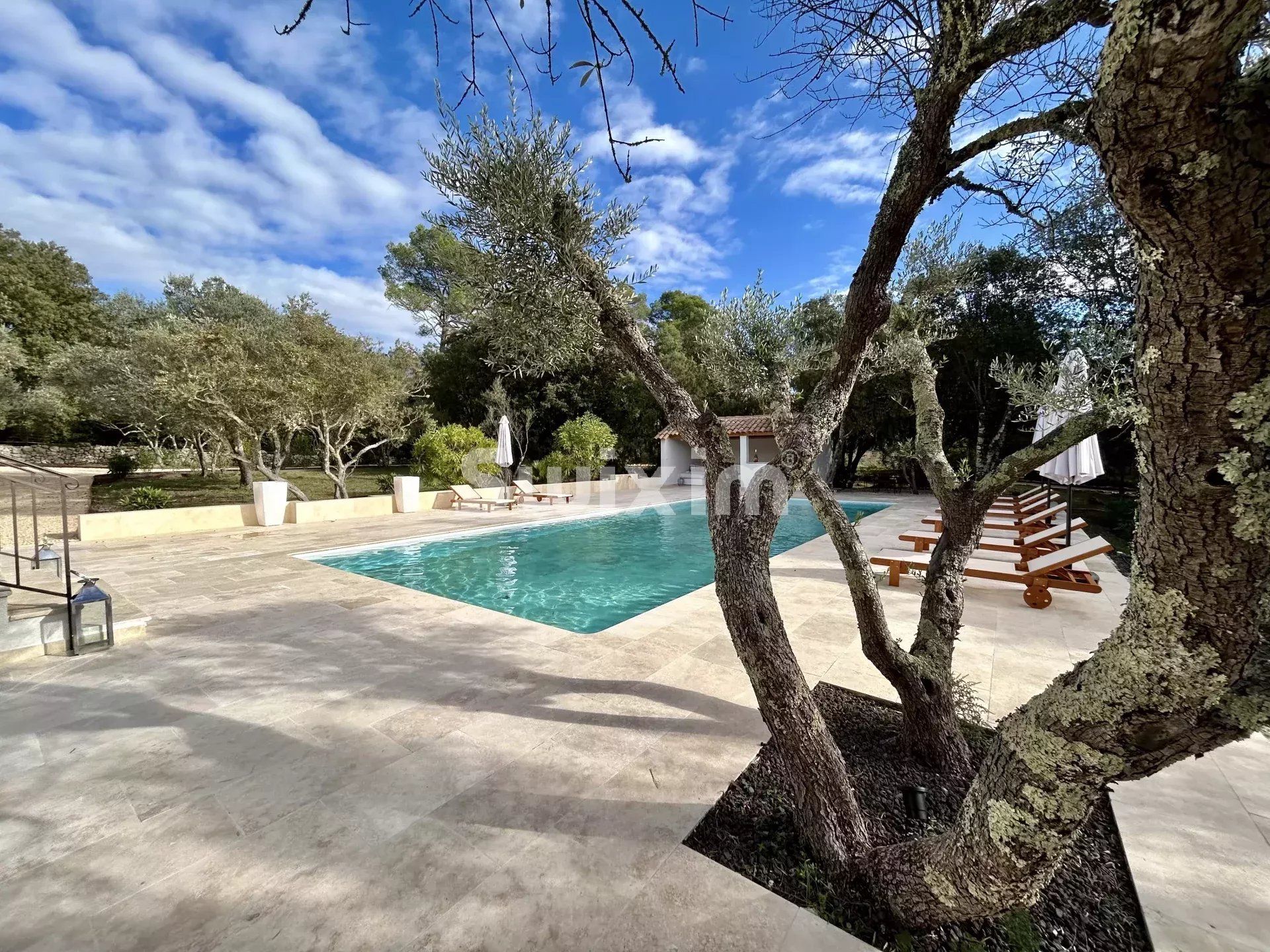 property 7 Rooms for sale on Le Thoronet (83340)