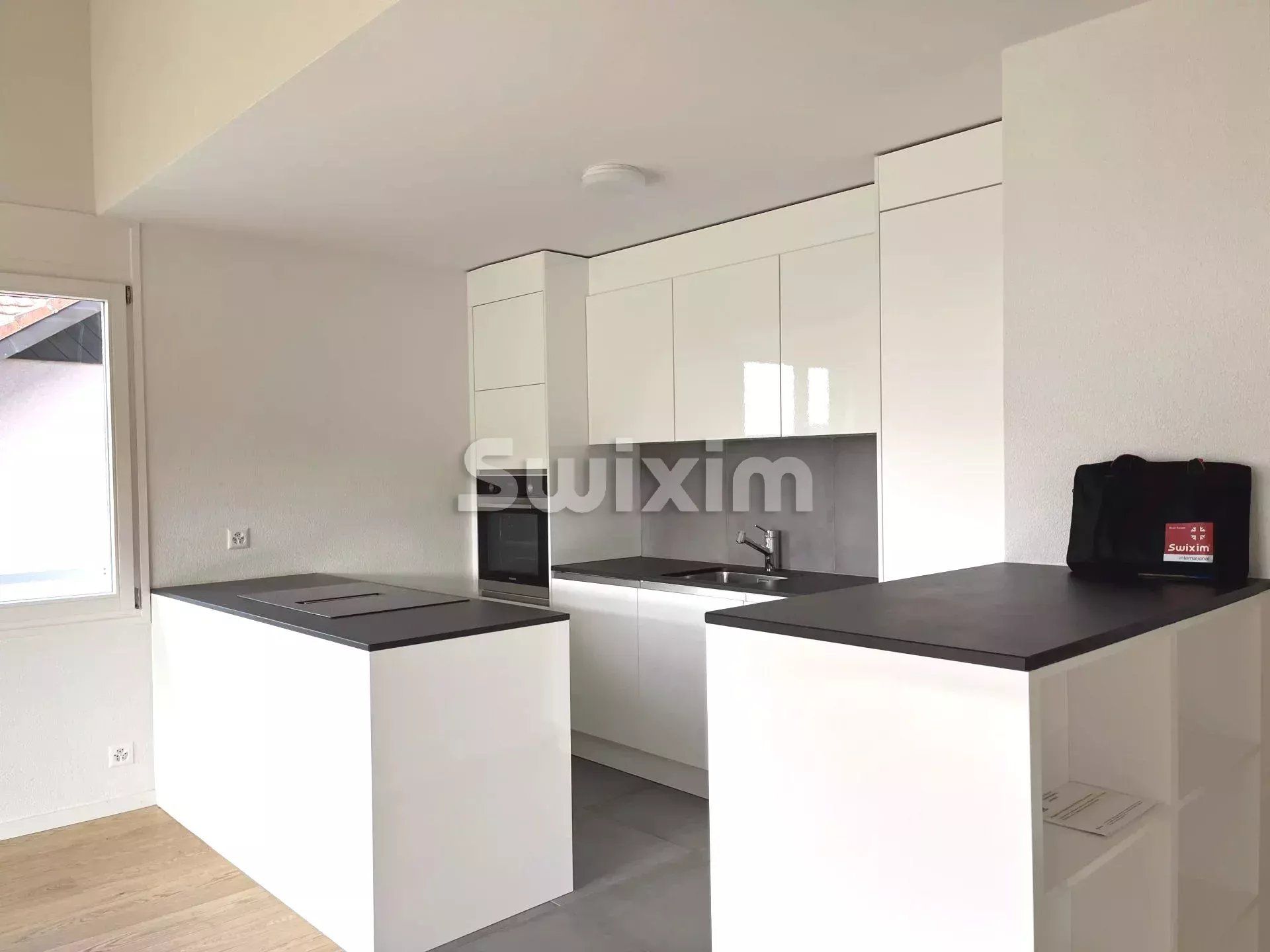 Location Appartement Savigny 5.5 Pièces 137 m²