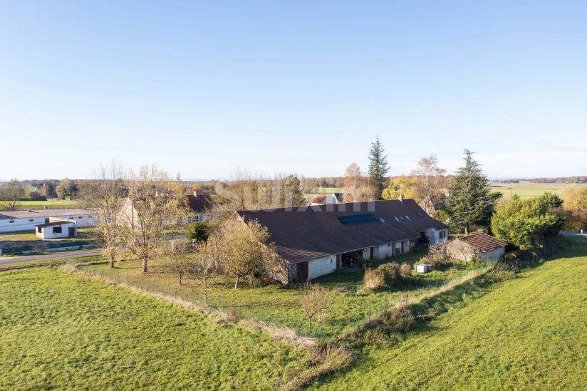 Vente Ferme Saint-Martin-en-Bresse 7 Pièces 189 m²