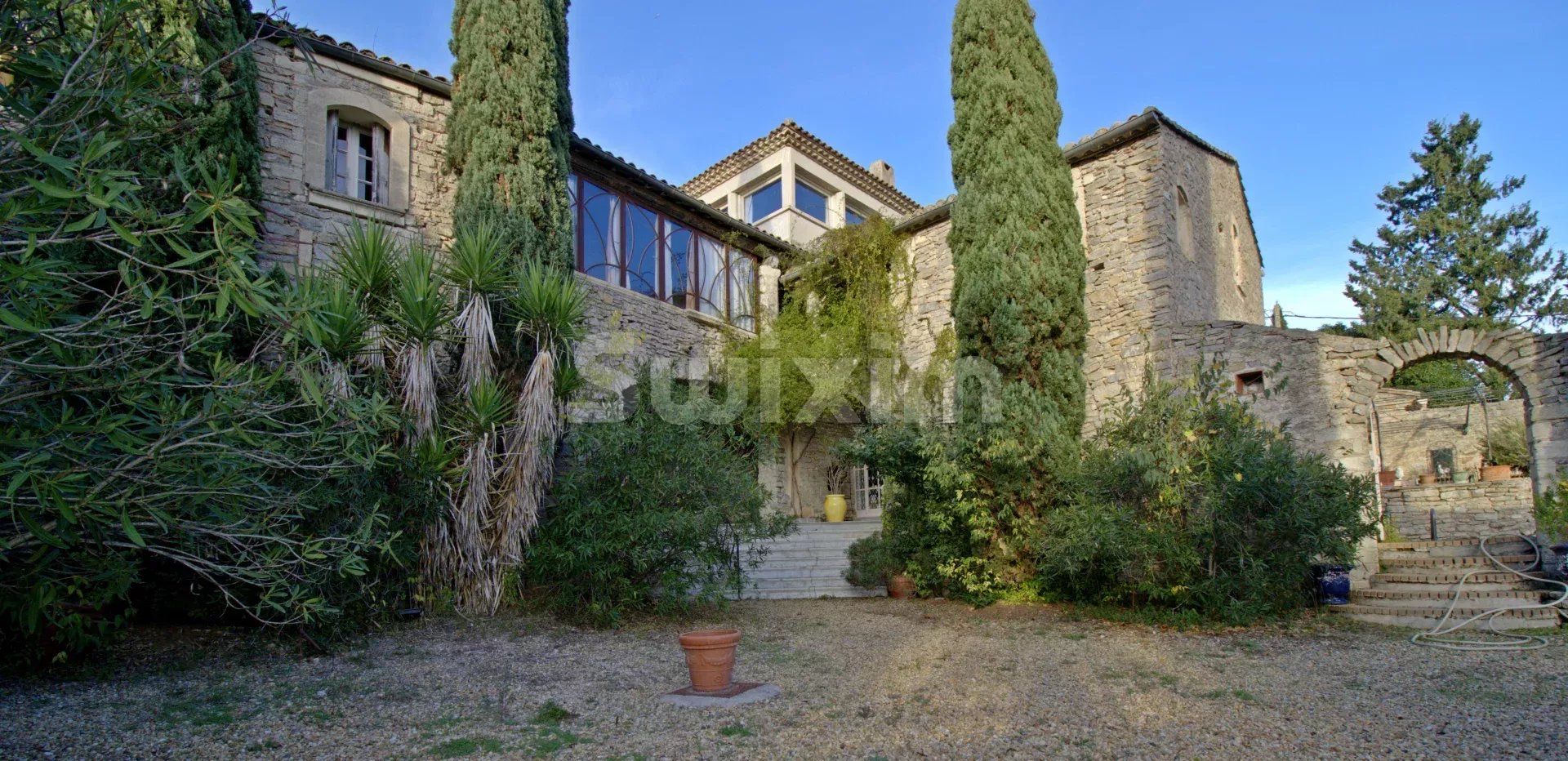 maison 17 Pièces en vente sur Sommières (30250)