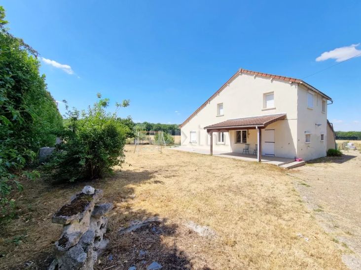 Vente Maison Billy-sur-Oisy 7 Pièces 189 m²