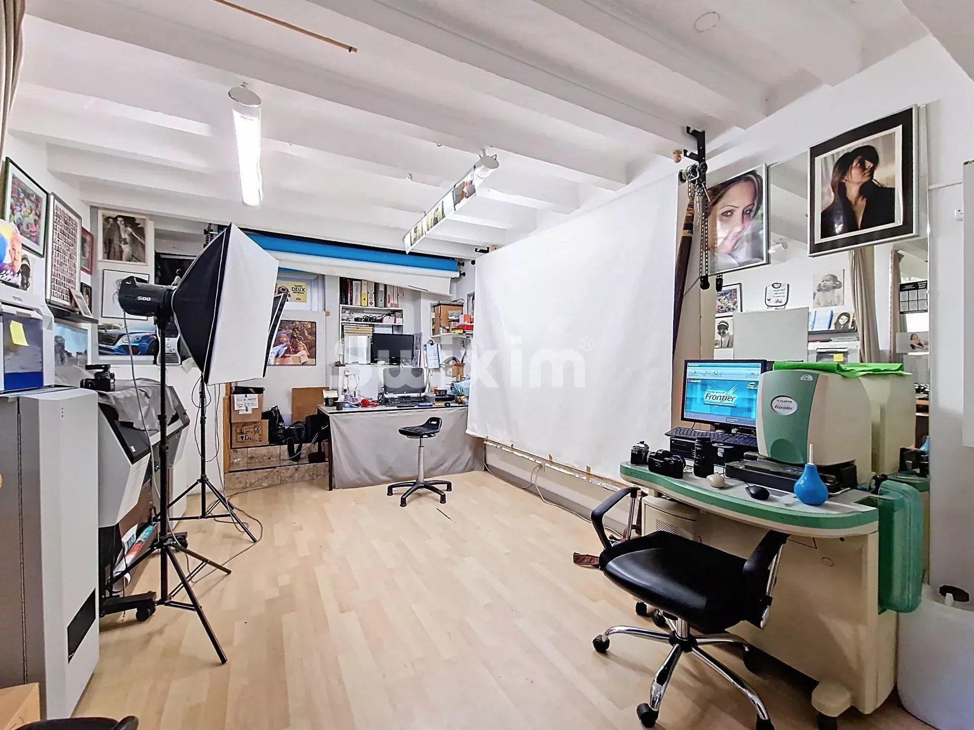 commercial local 1 room for sale on Genève (1201)