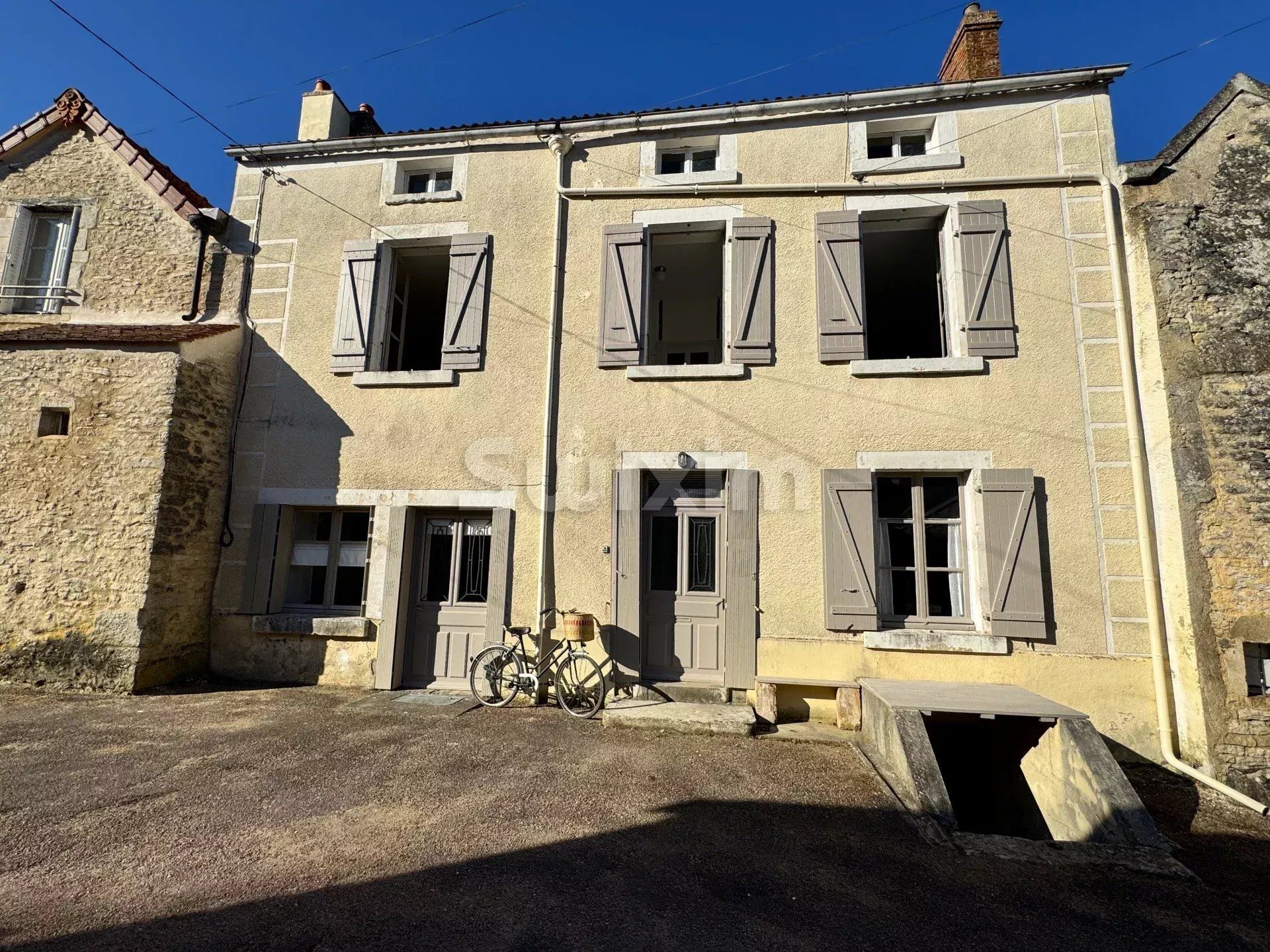 Vente Maison Montbard 3 Pièces 93 m²