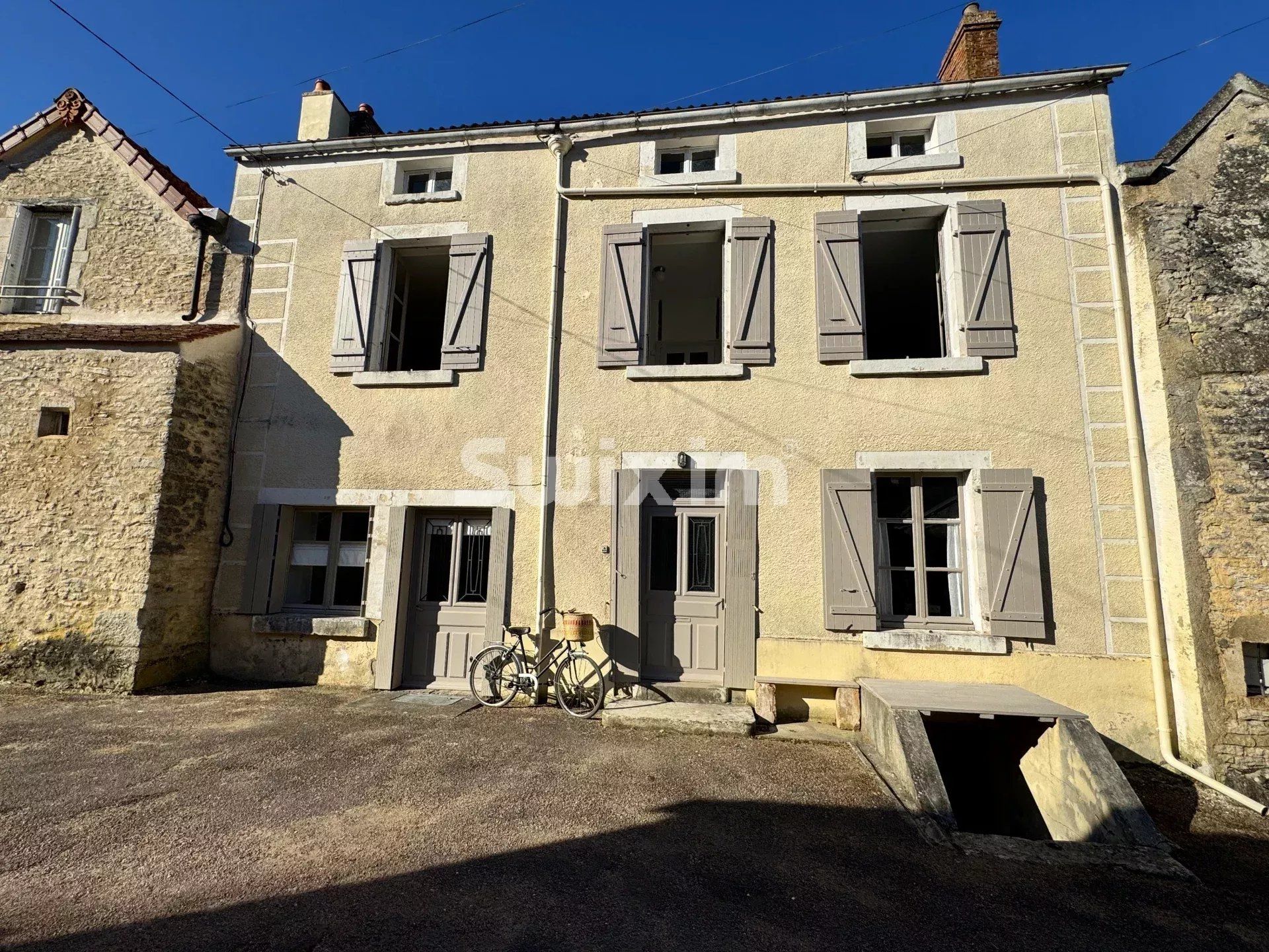 Sale House Montbard 3&nbsp;Rooms 93&nbsp;m²