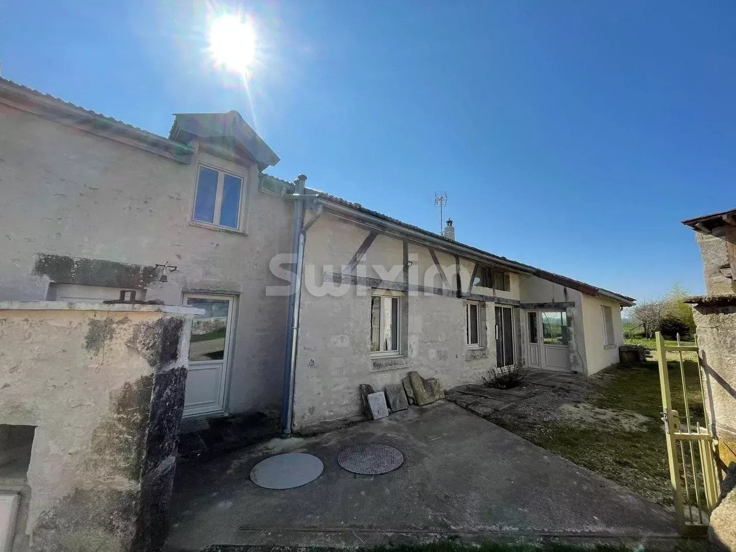 Vente Maison Angely 4 Pièces 90 m²
