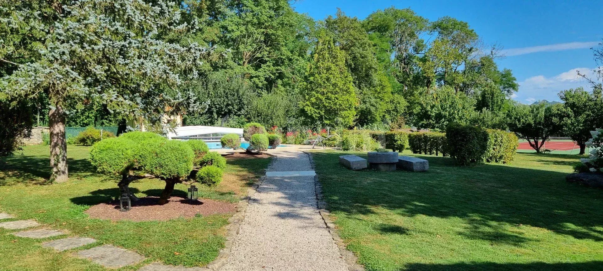 maison 10 Pièces en vente sur Lons-le-Saunier (39000)