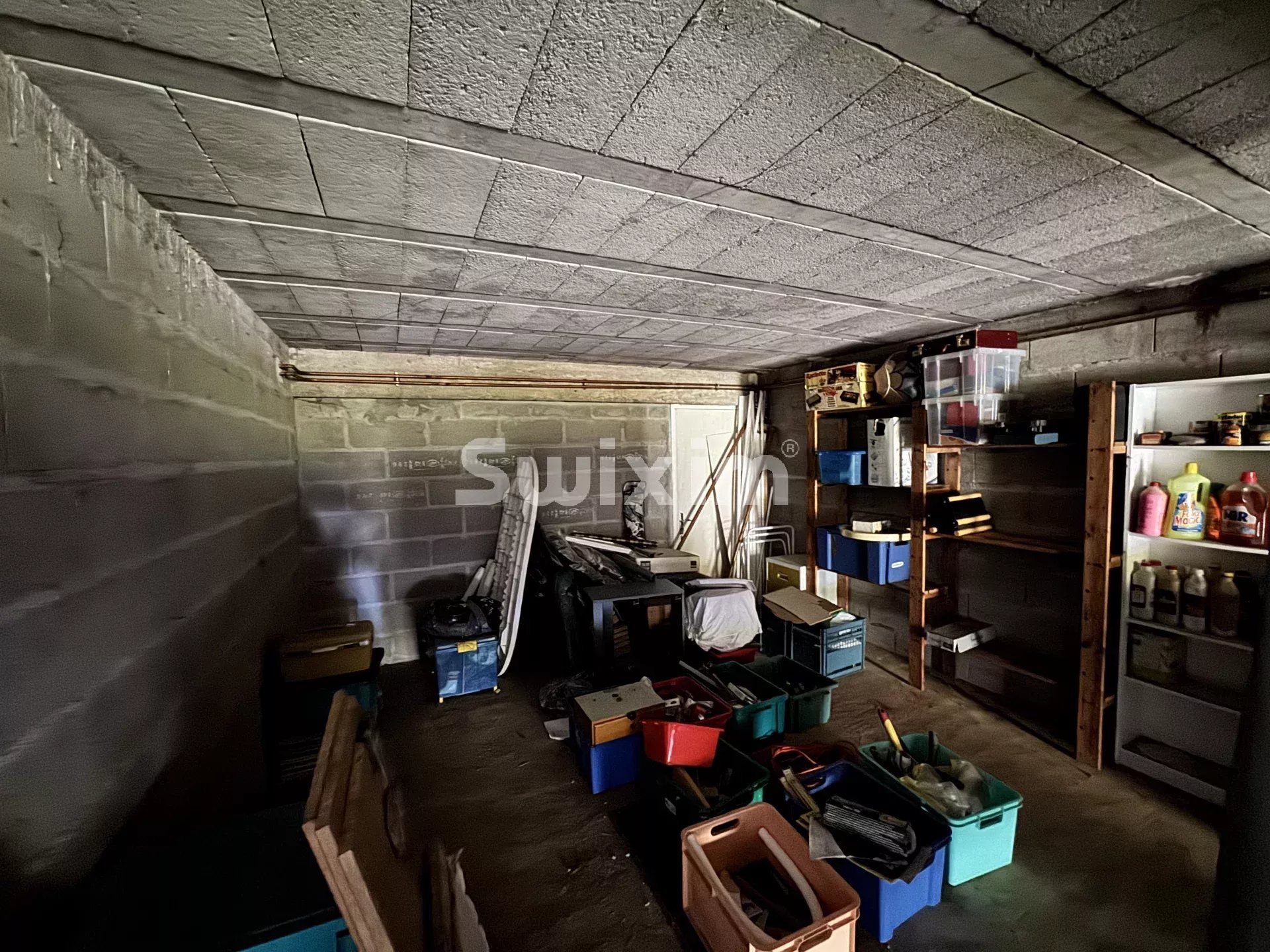 house 4 Rooms for sale on Montsauche-les-Settons (58230)