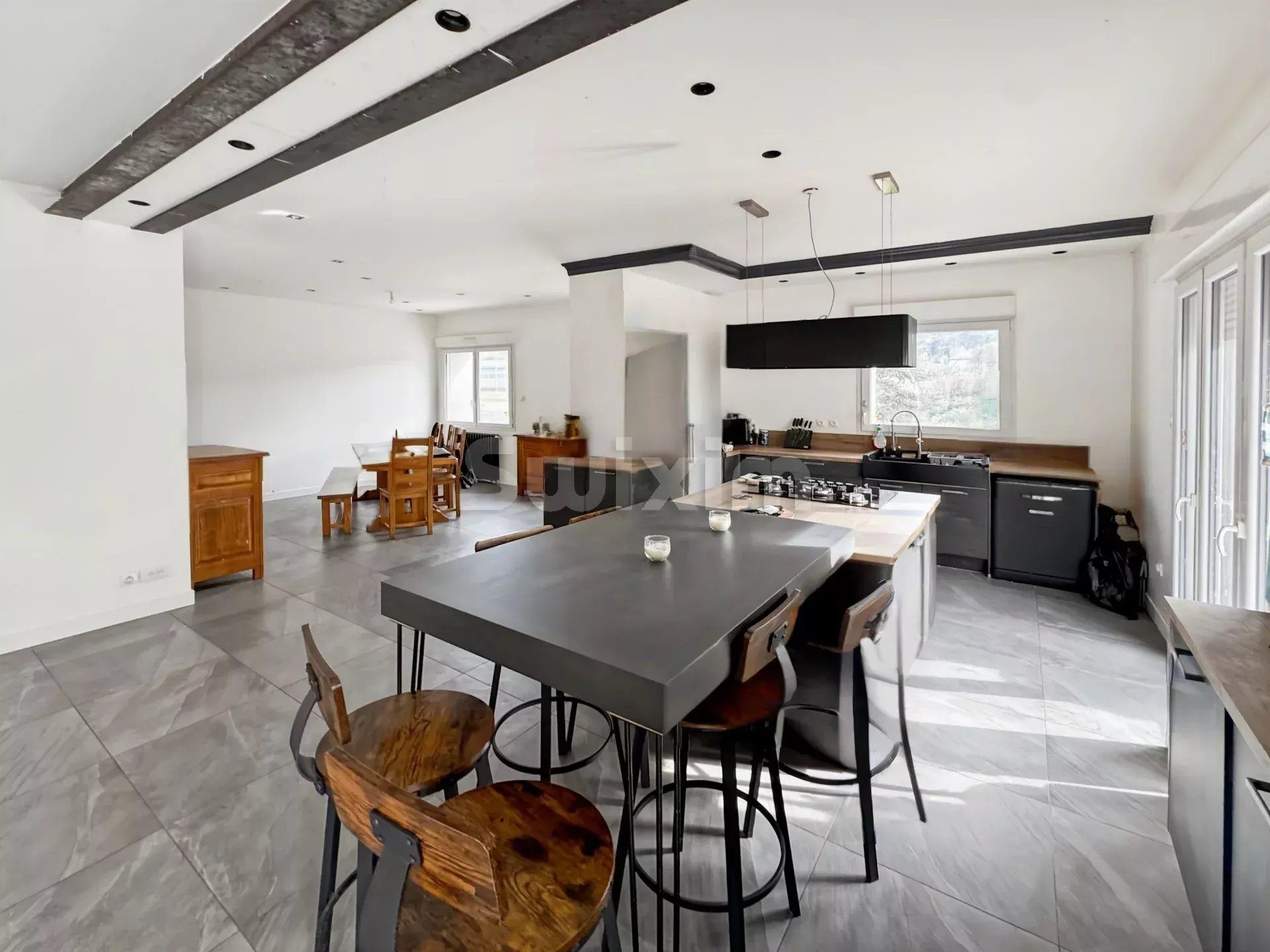 maison 9 Pièces en vente sur Montélimar (26200)