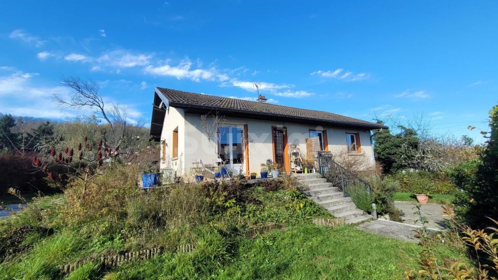 Vente Maison Lons-le-Saunier 6&nbsp;Pièces 113&nbsp;m²