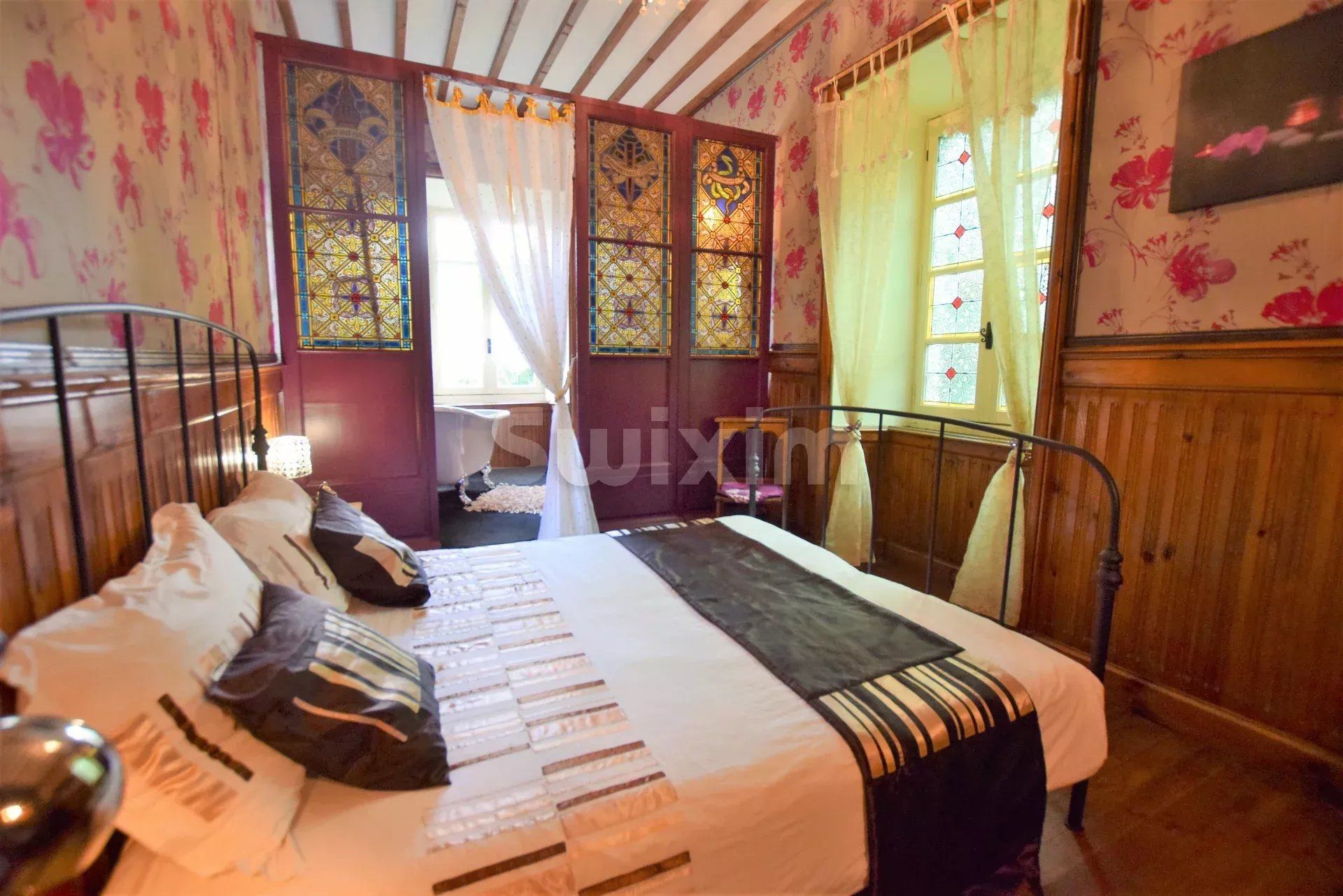 château 40 Pièces en vente sur Lamastre (07270)