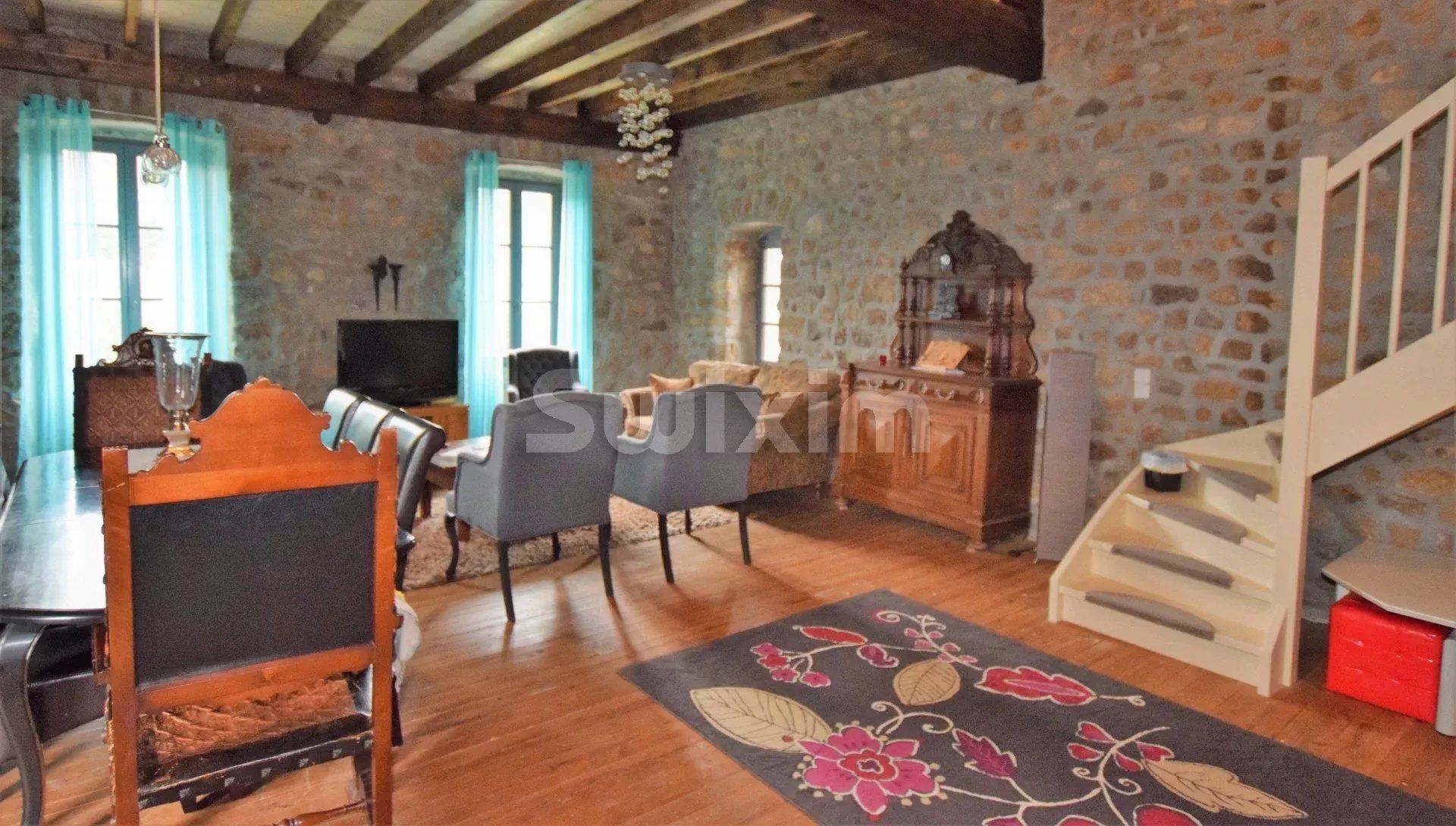 château 40 Pièces en vente sur Lamastre (07270)