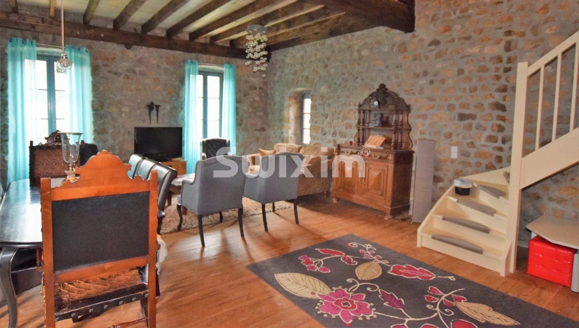 château 40 Pièces en vente sur Lamastre (07270)