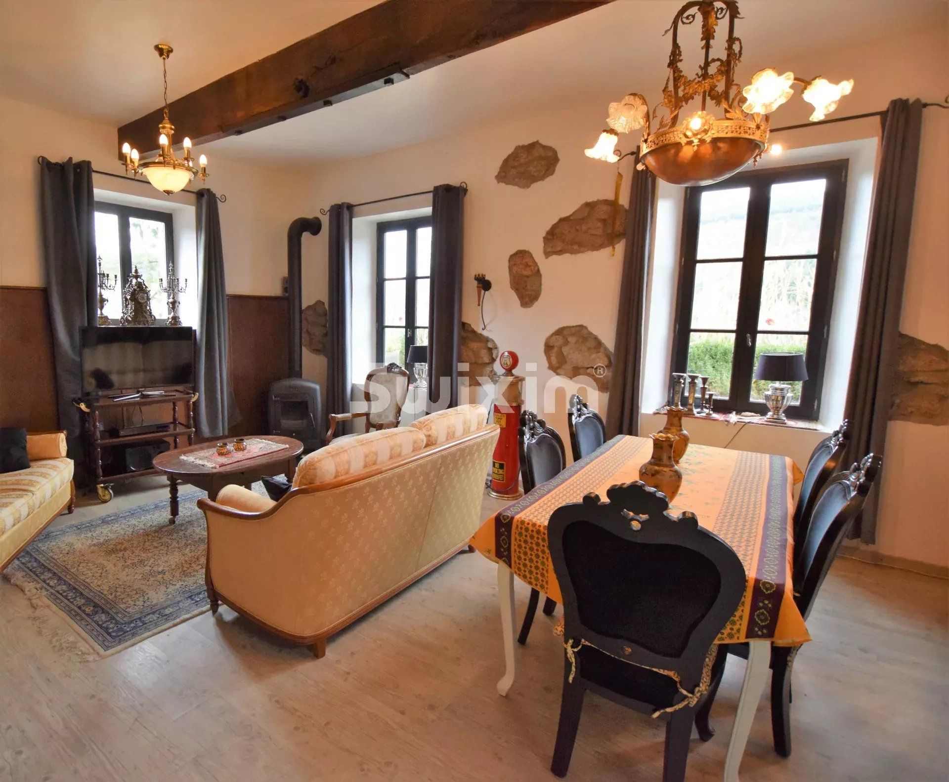 château 40 Pièces en vente sur Lamastre (07270)