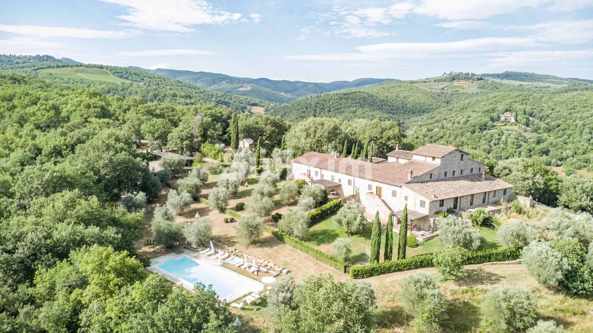 house 3 Rooms for rent on Castelnuovo Berardenga (53019)