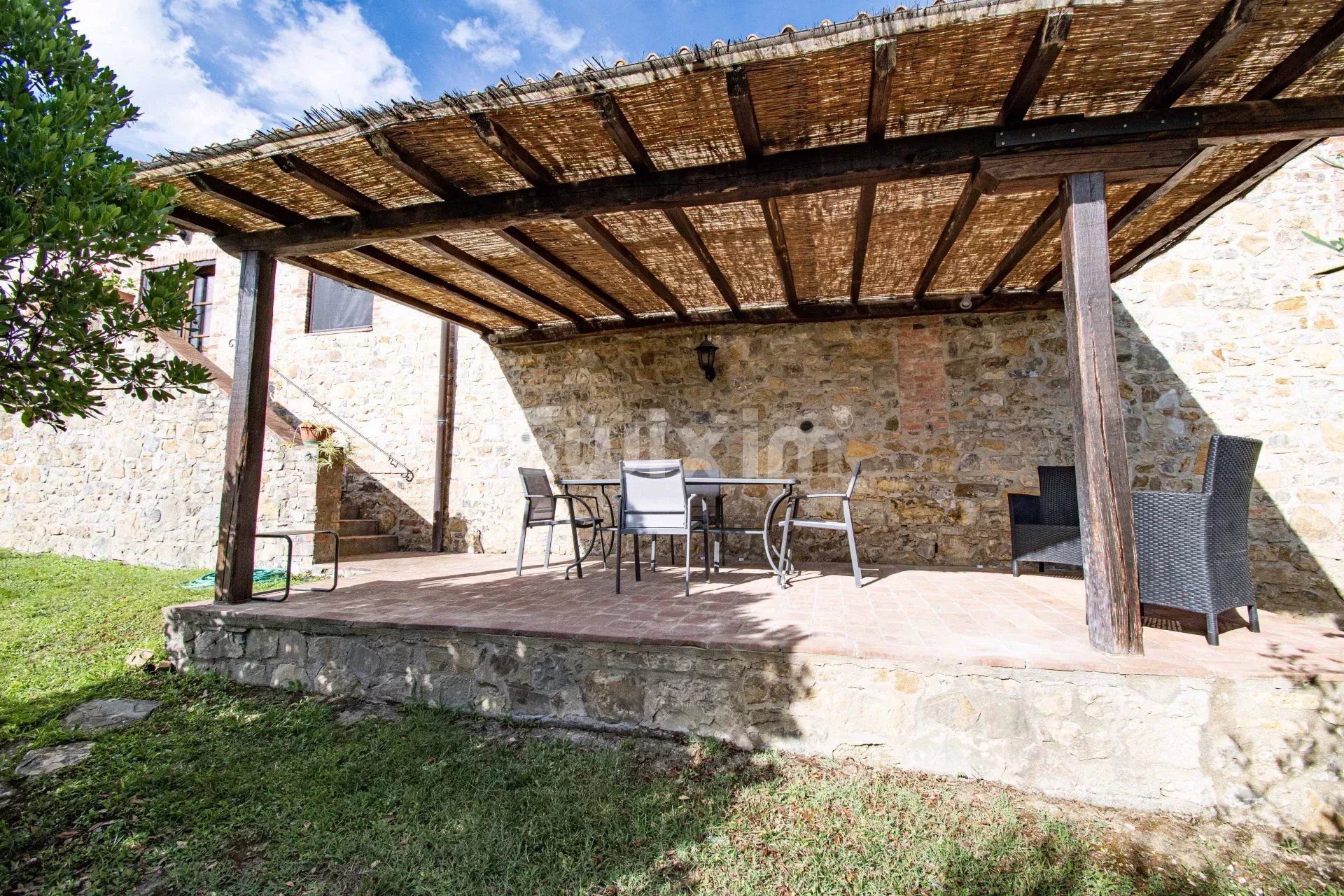 maison 3 Pièces en location sur Castelnuovo Berardenga (53019)