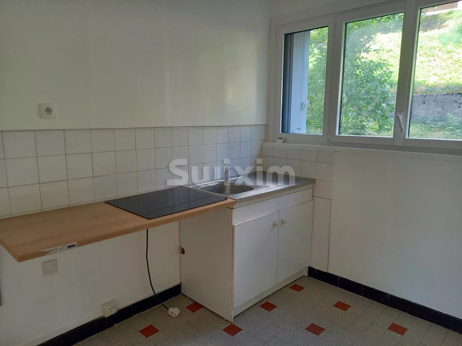 appartamento 3 Camere in affitto su Saint-Claude (39200)